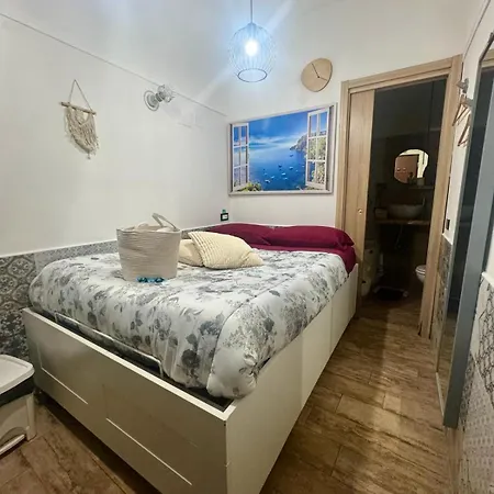 Bed & Breakfast Casina Via Foria *