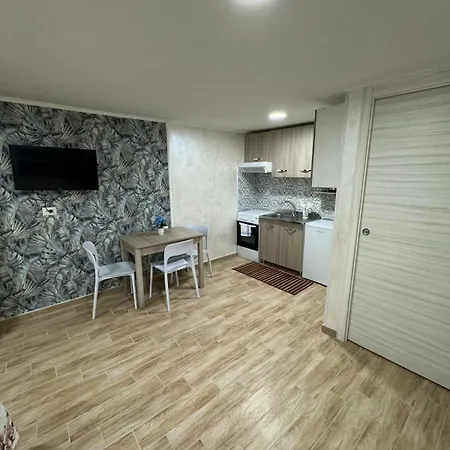 Spezzano House Apartment