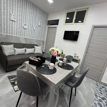 Sweet House *