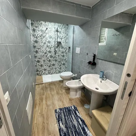Spezzano House Apartment