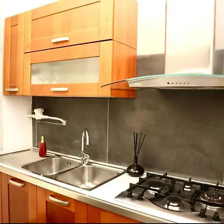 Apartment La Dimora Di Mary Naples