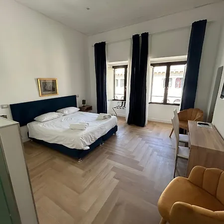 Casa Serao * Naples