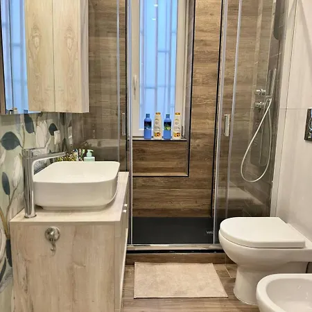 280 Mt Dalla Metro The Mox Luxury Apartament