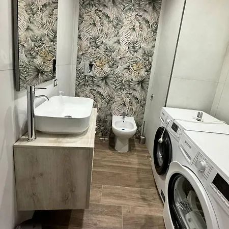 Apartment 280 Mt Dalla Metro The Mox Luxury Apartament Naples