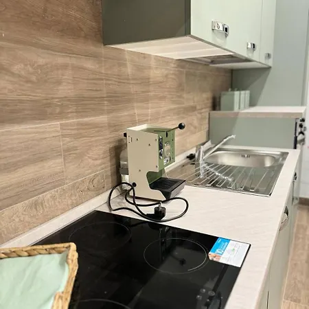 280 Mt Dalla Metro The Mox Luxury Apartament