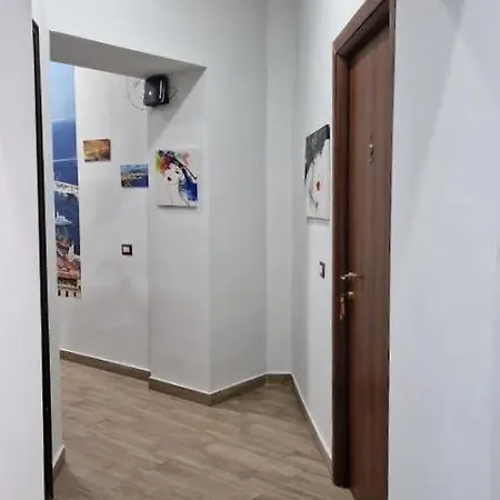 Station 3* Νάπολη