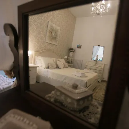 La Regina Di Spaccanapoli Holiday home Naples
