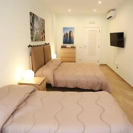 Apartment Casa Toledo - Piazza Municipio Luma Naples