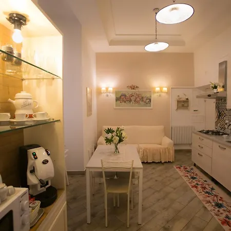 La Regina Di Spaccanapoli Holiday home