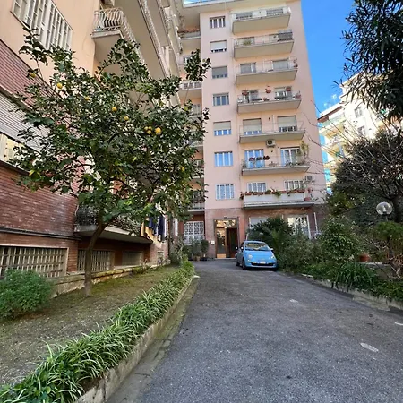 Revis 84 Apartment Naples