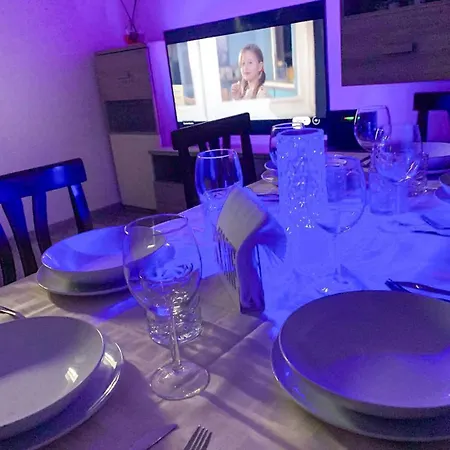 Apartment Donnaregina5