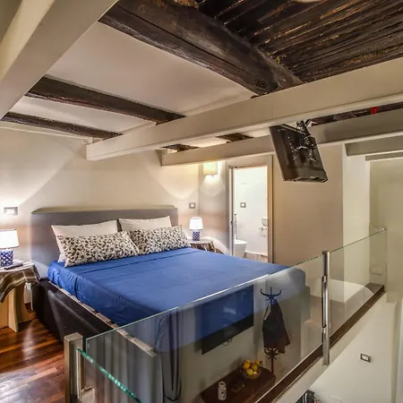 Chiaia Loft *