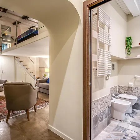 Chiaia Loft * Naples