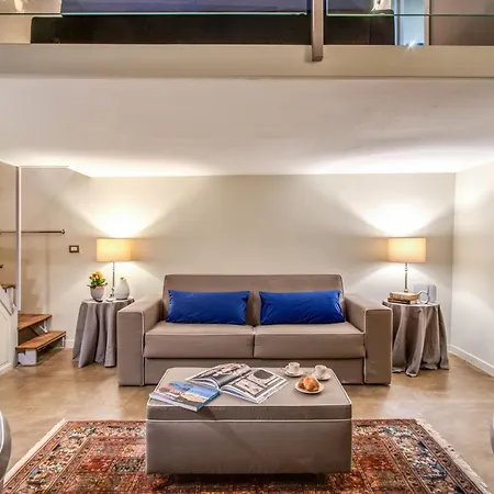 Chiaia Loft
