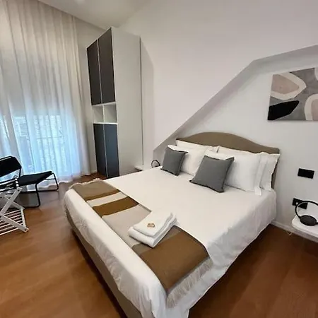 Apartment Loft Metro Mergellina - Posizione Strategica Per Visitare Naples