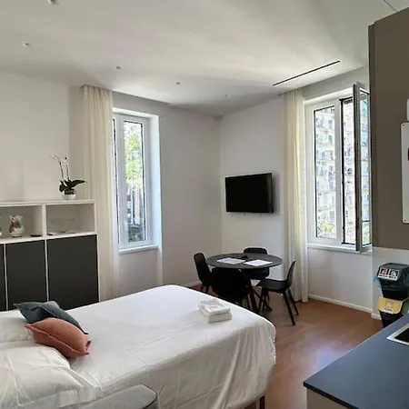 Apartment Loft Metro Mergellina - Posizione Strategica Per Visitare