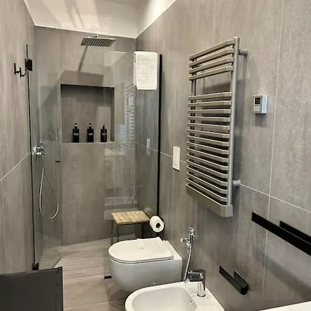 Apartment Loft Metro Mergellina - Posizione Strategica Per Visitare *