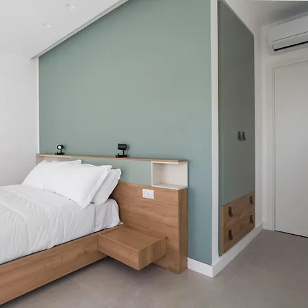 Napolishine Panorama Caravaggio By Dimorra Guest house