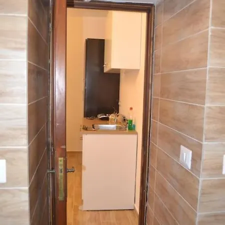Apartment Alex Guest House.