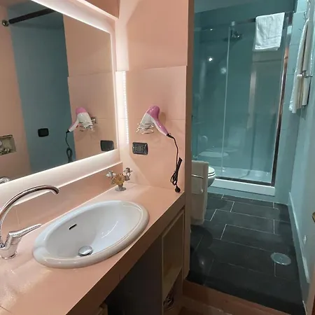 Casa Leopardi A * Naples