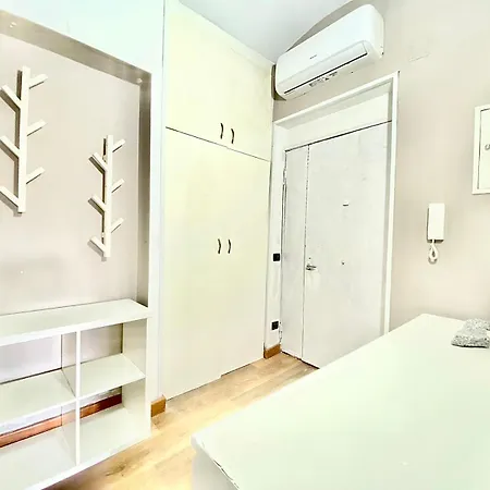 Accogliente E Moderno Per Gruppi E Famiglie, Con Vista Mozzafiato Su E Vesuvio Apartment Naples