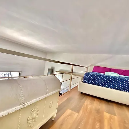 Accogliente E Moderno Per Gruppi E Famiglie, Con Vista Mozzafiato Su E Vesuvio Apartment Naples