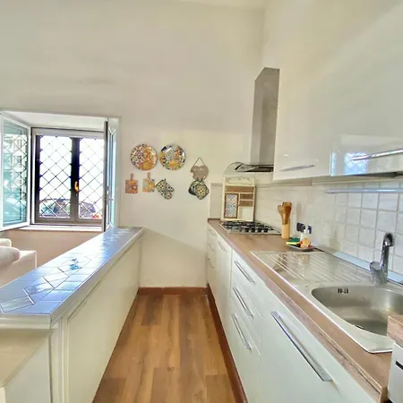 Accogliente E Moderno Per Gruppi E Famiglie, Con Vista Mozzafiato Su E Vesuvio Apartment Naples