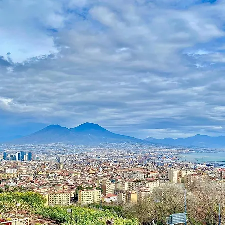 Apartment Accogliente E Moderno Per Gruppi E Famiglie, Con Vista Mozzafiato Su E Vesuvio *