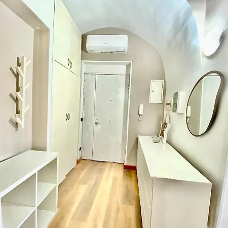 Apartment Accogliente E Moderno Per Gruppi E Famiglie, Con Vista Mozzafiato Su E Vesuvio