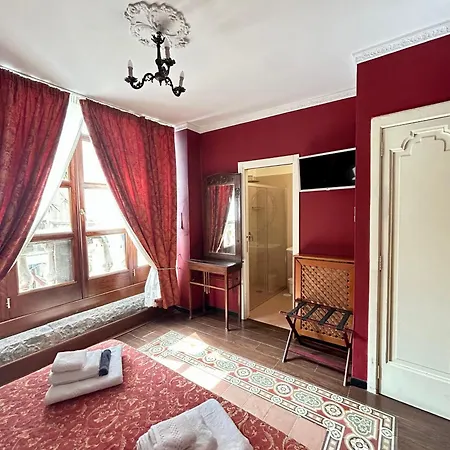 Carafa Di Maddaloni Residenza Di Charme 3* Neapel