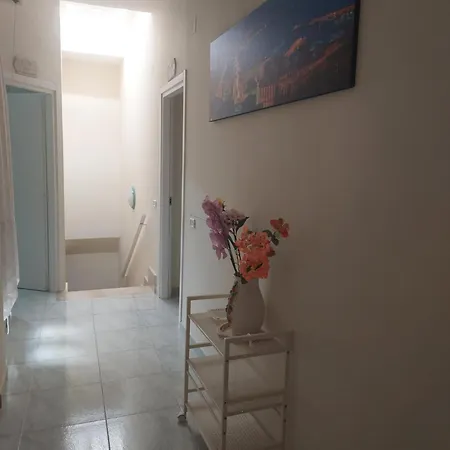 Bed & Breakfast A Due Passi Da Dante