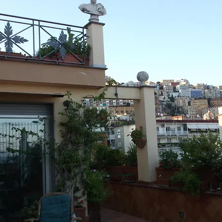 Bed & Breakfast Chiaia *