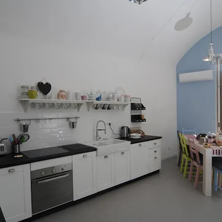 Oda ve Kahvaltı A Casa Di Anna Napoli