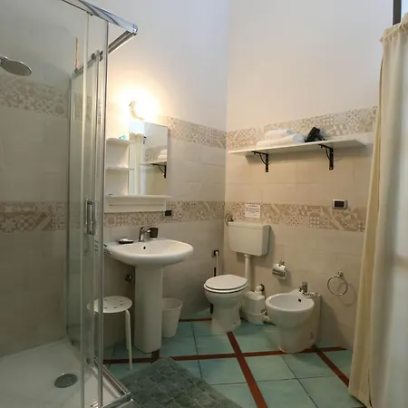Bed & Breakfast Residenza Malaterra 2*