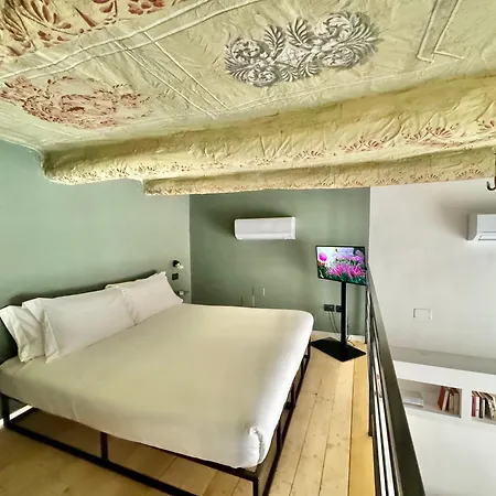 Apartment Alma De Chiaja - Design &
