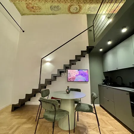 Apartment Alma De Chiaja - Design &