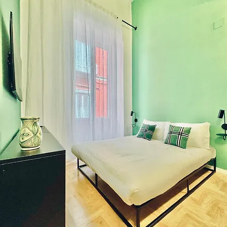 Apartment Alma De Chiaja - Design &