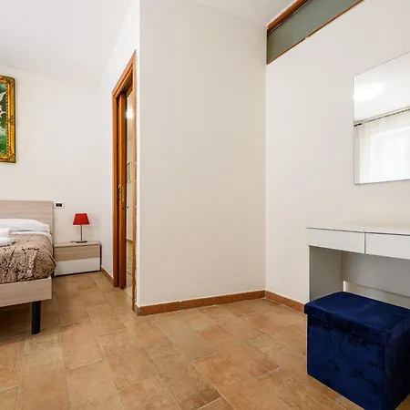 Apartment Vico Molino Al Lavinaio 7