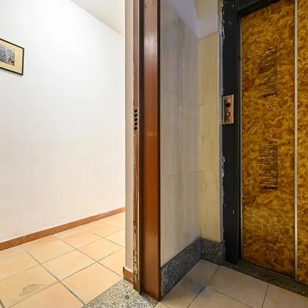 Apartment Vico Molino Al Lavinaio 7 *