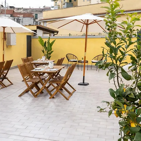 Guest house 4heavens Rooftop By 4heavens Naples
