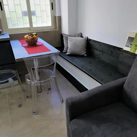 Valeria House