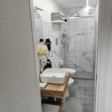 Casa Morena, Nel Cuore Di * Naples