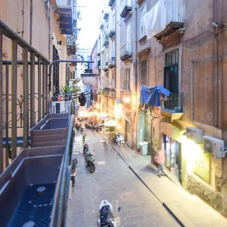 Stunning In With Wifi * Naples