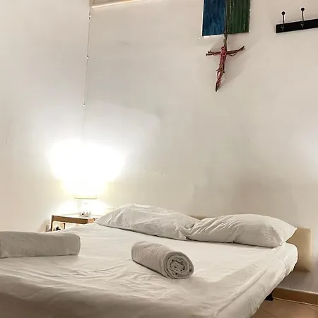 Ai Baretti 3 * Naples