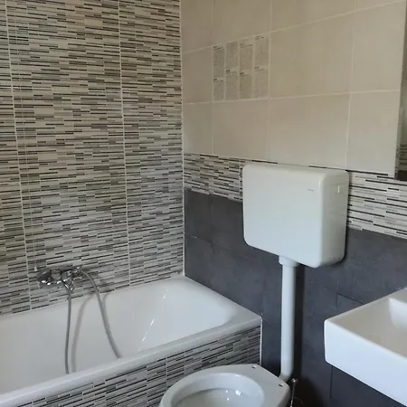 Otel Primavera 2*