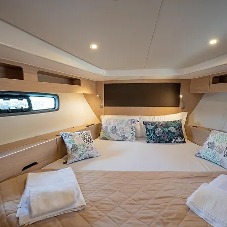 Greros Yacht By Clapa H.&g Group Neapel