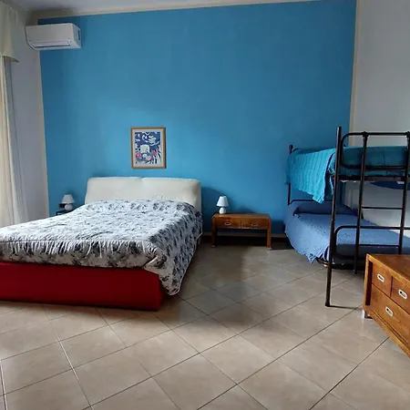 Ventottesima Vacanza + Napoli