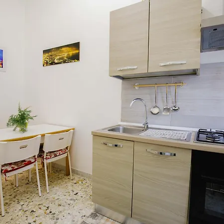 Apartment Casa Intera In Via Dell Epomeo 175 *