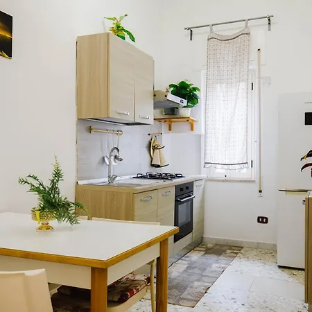 Casa Intera In Via Dell Epomeo 175 Apartment