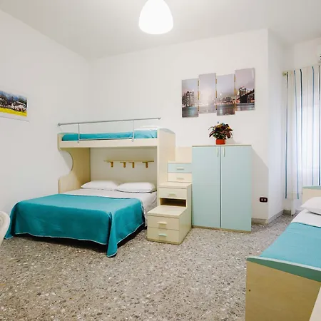 Apartment Casa Intera In Via Dell Epomeo 175 *